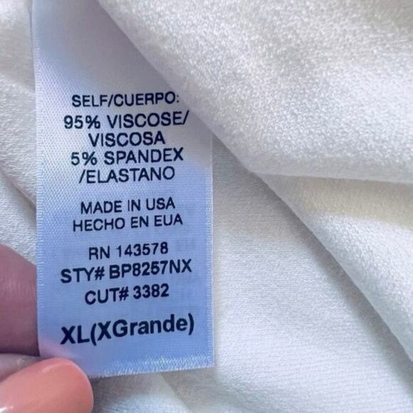 Naked Wardrobe NWT NW High Waisted Legging in White  Size XL - Picture 4 of 6